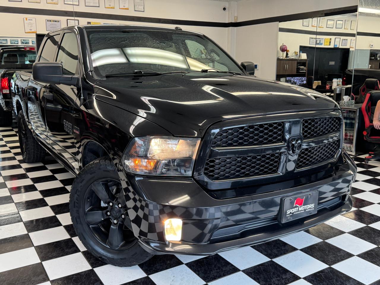 2016 RAM 1500 ST+New Tires+Brakes+Camera+Bluetooth+A/C Photo55