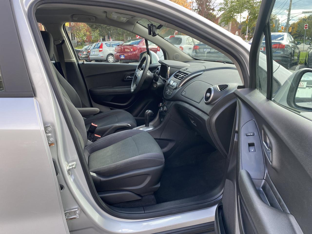 2015 Chevrolet Trax LS/Automatic/Gas Saver/Bluetooth/Bckup Camera - Photo #8