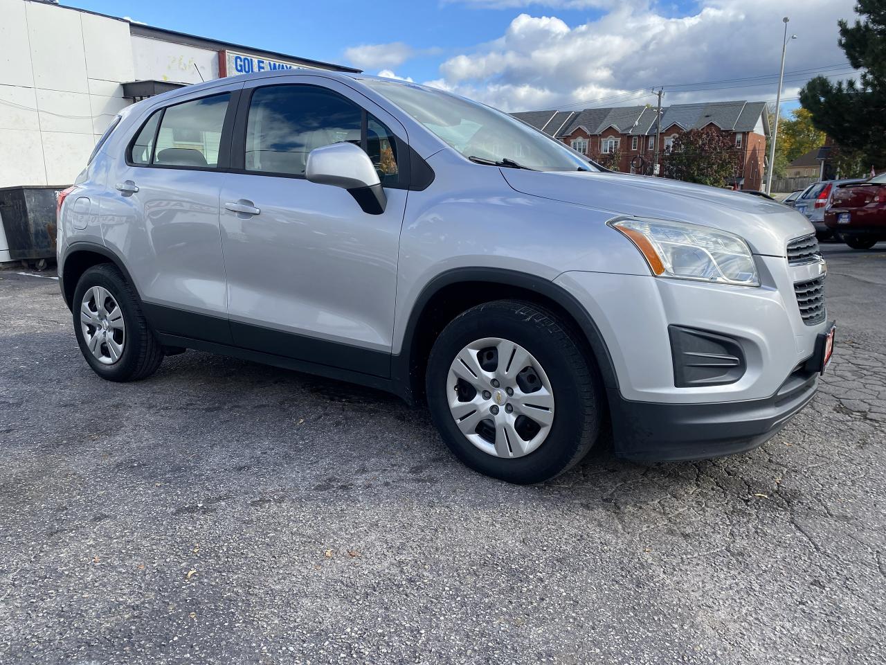 2015 Chevrolet Trax LS/Automatic/Gas Saver/Bluetooth/Bckup Camera Photo3