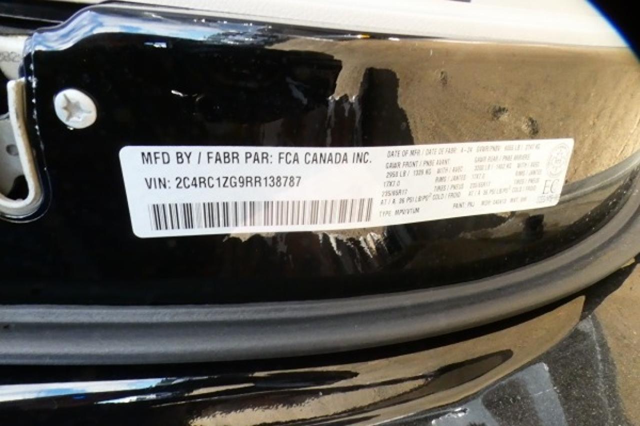 2024 Chrysler Grand Caravan SXT 2WD w/Htd cloth, Htd wheel, NAV, BUC - Photo #20