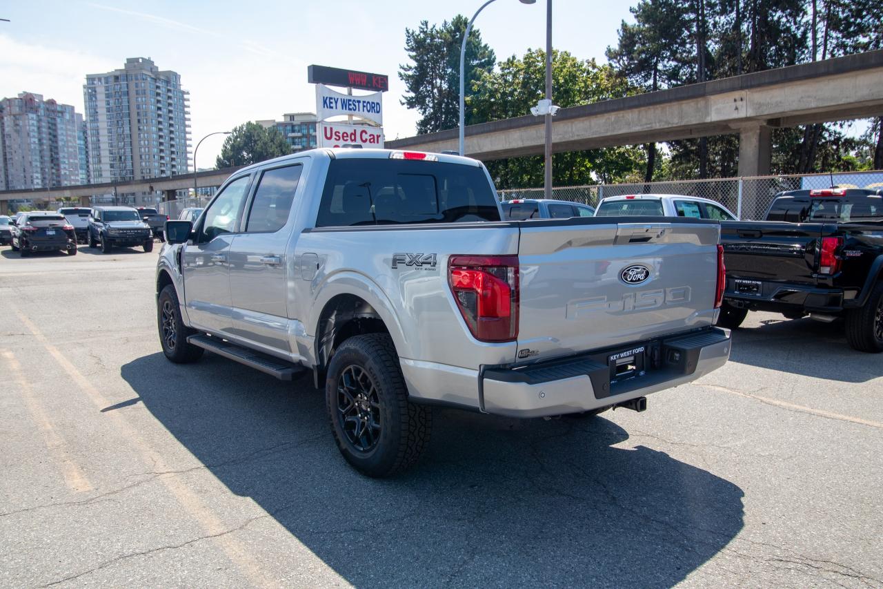 2025 Ford F-150 XLT 4WD SuperCrew 5.5' Box Photo5