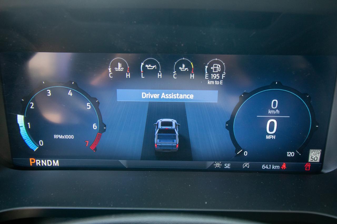 2025 Ford F-150 XLT 4WD SuperCrew 5.5' Box Photo5