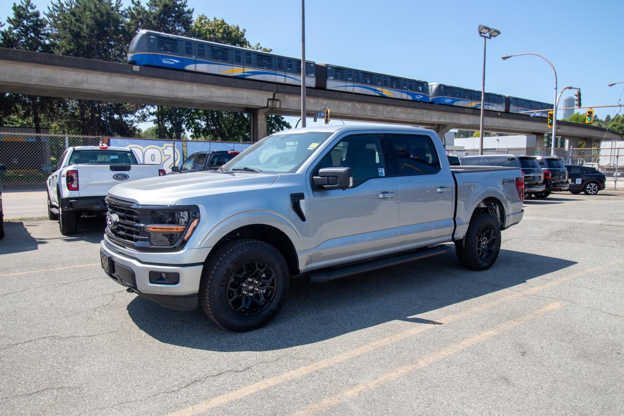 2025 Ford F-150 XLT 4WD SuperCrew 5.5' Box Photo