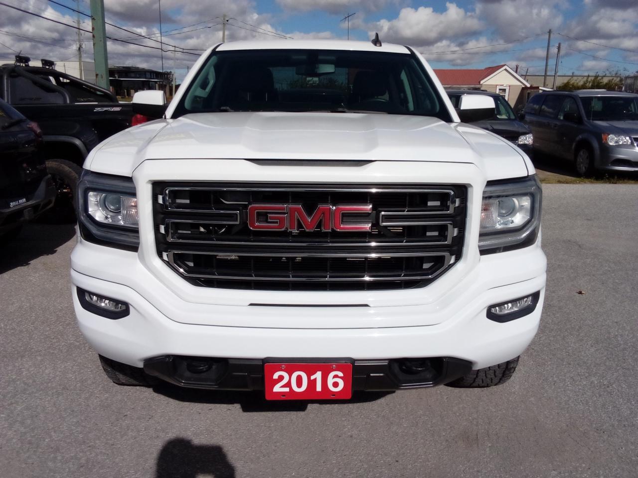 2016 GMC Sierra 1500 Base Double Cab 4WD