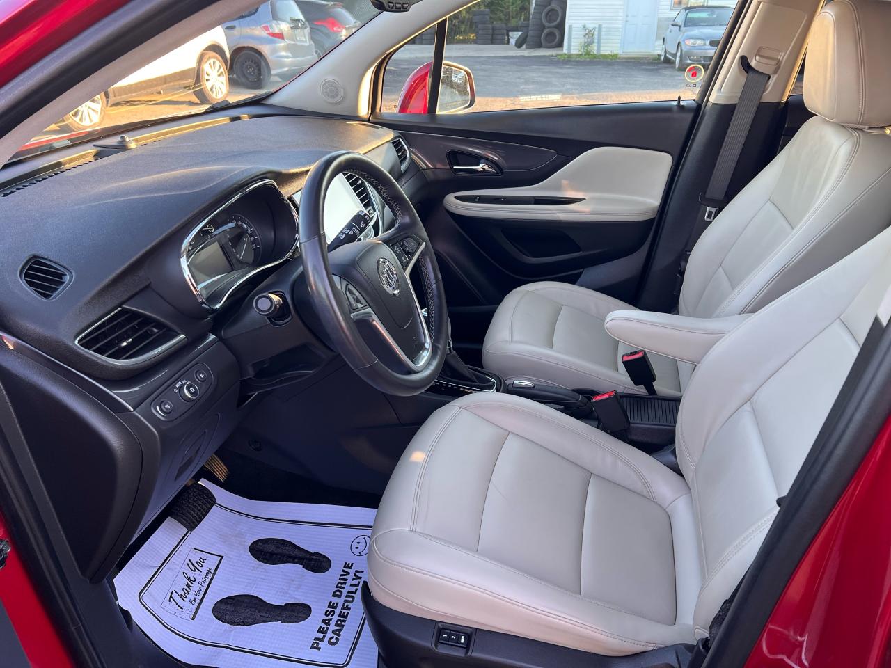 2019 Buick Encore Essence Photo13