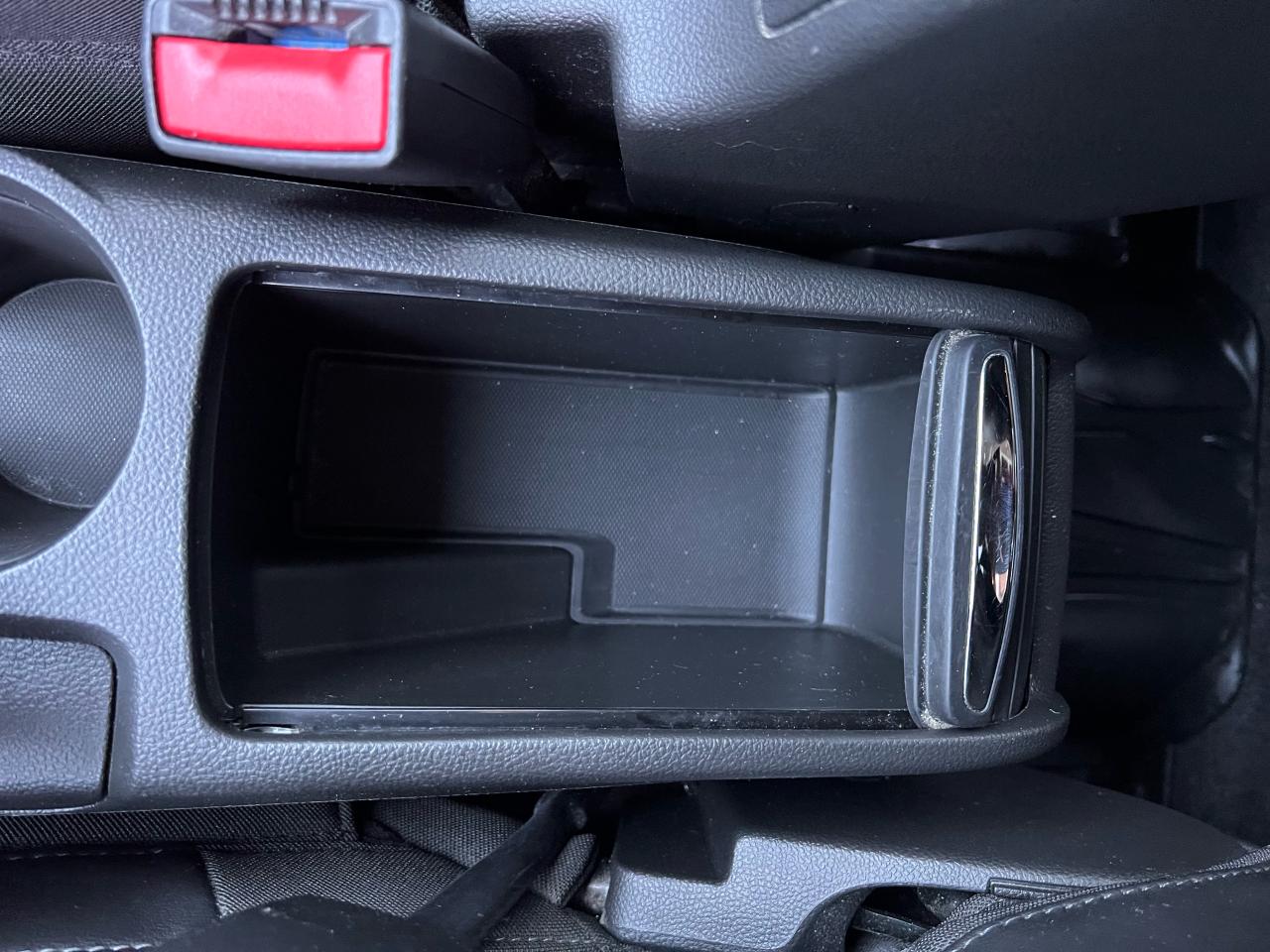 2019 Buick Encore Essence Photo60