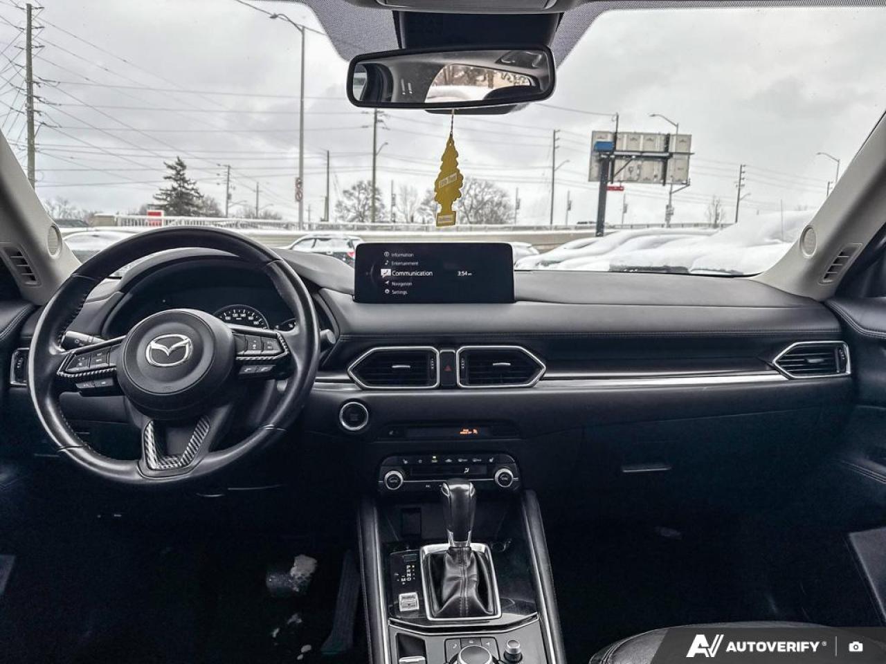 2023 Mazda CX-5 KURO / NO ACCIDENTS/ LEATHER/ ROOF/ HTD SEATS/ AWD Photo