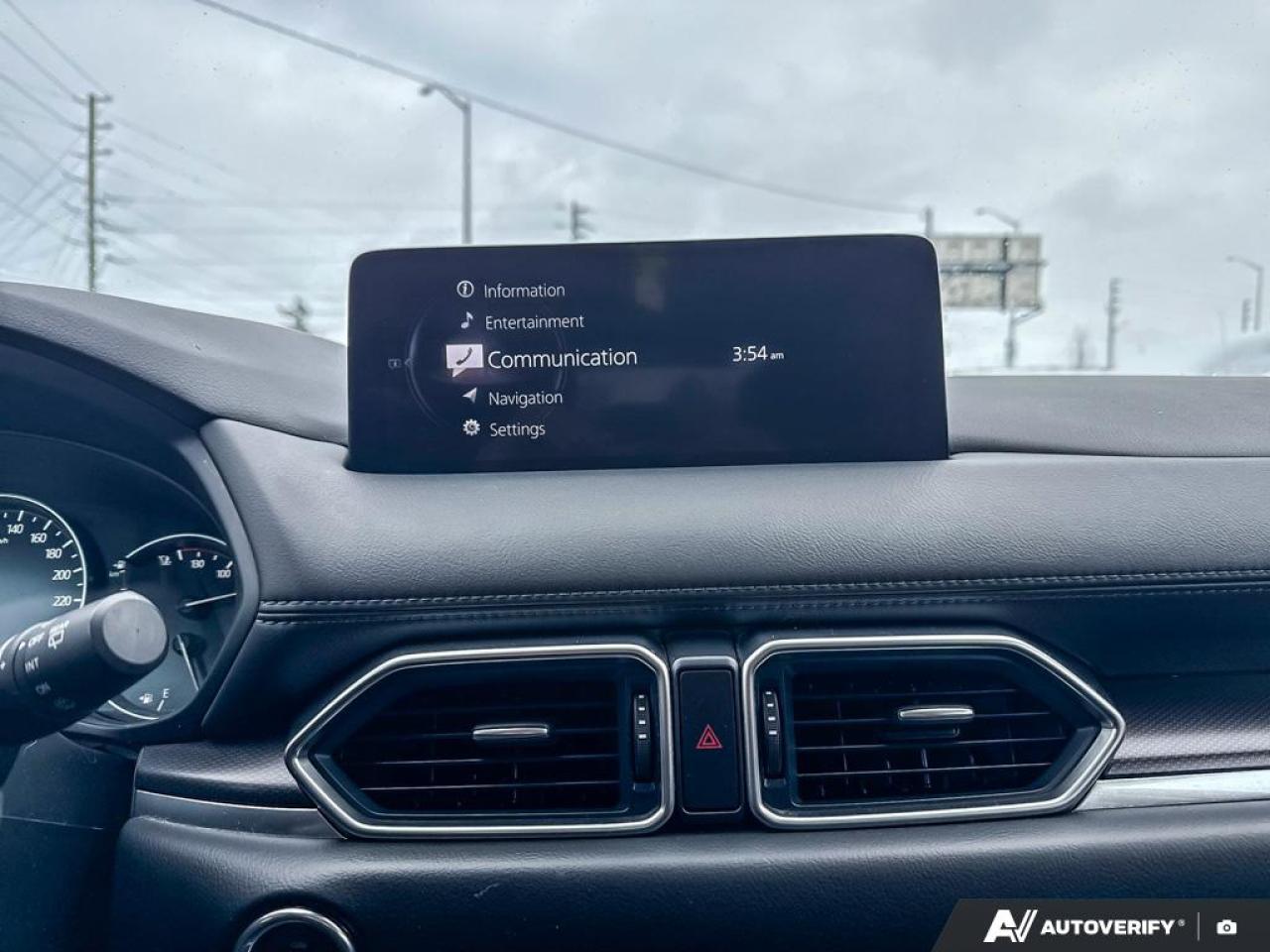 2023 Mazda CX-5 KURO / NO ACCIDENTS/ LEATHER/ ROOF/ HTD SEATS/ AWD Photo