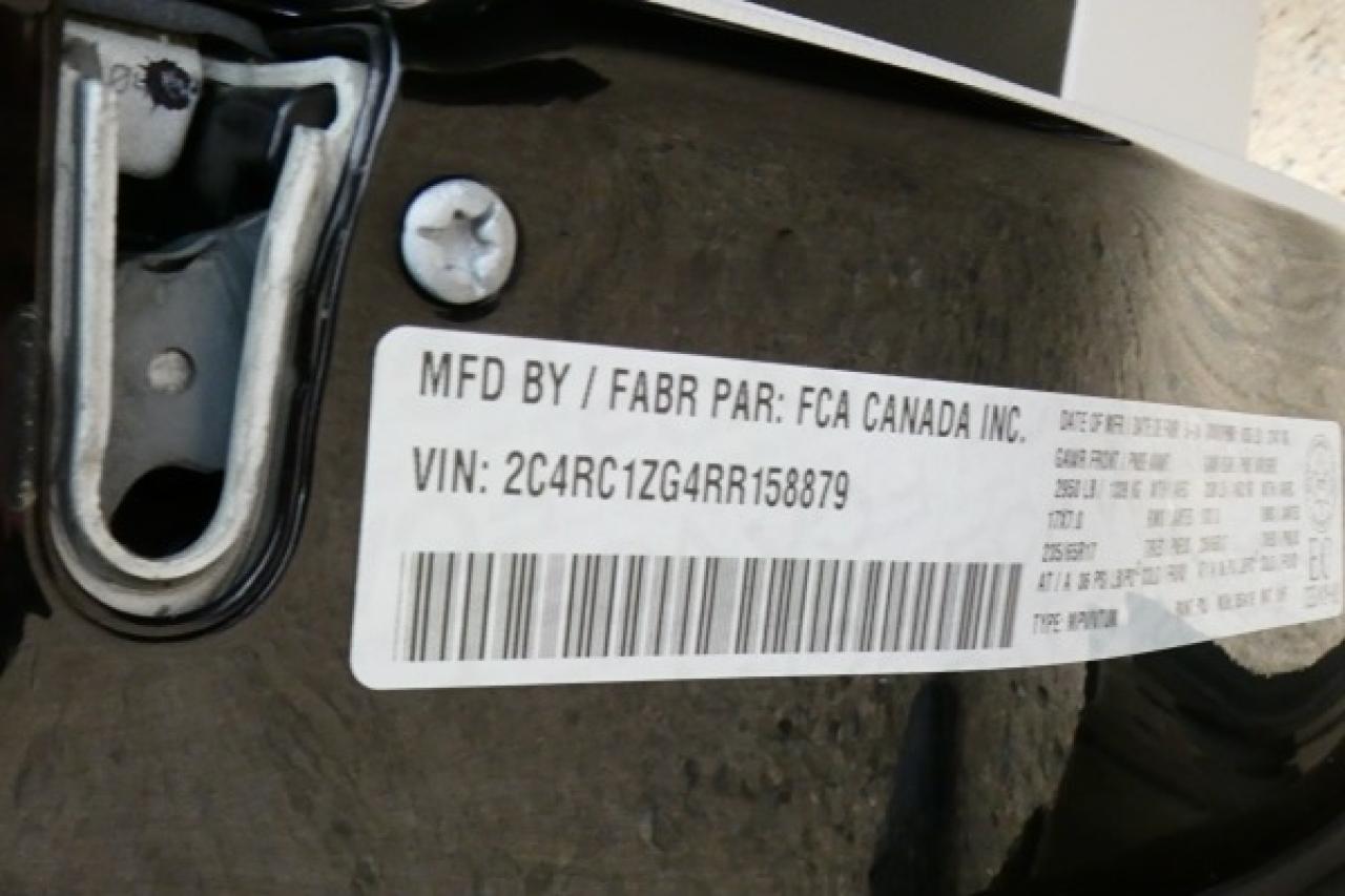 2024 Chrysler Grand Caravan SXT 2WD w/Htd cloth, Htd wheel, NAV, BUC - Photo #20