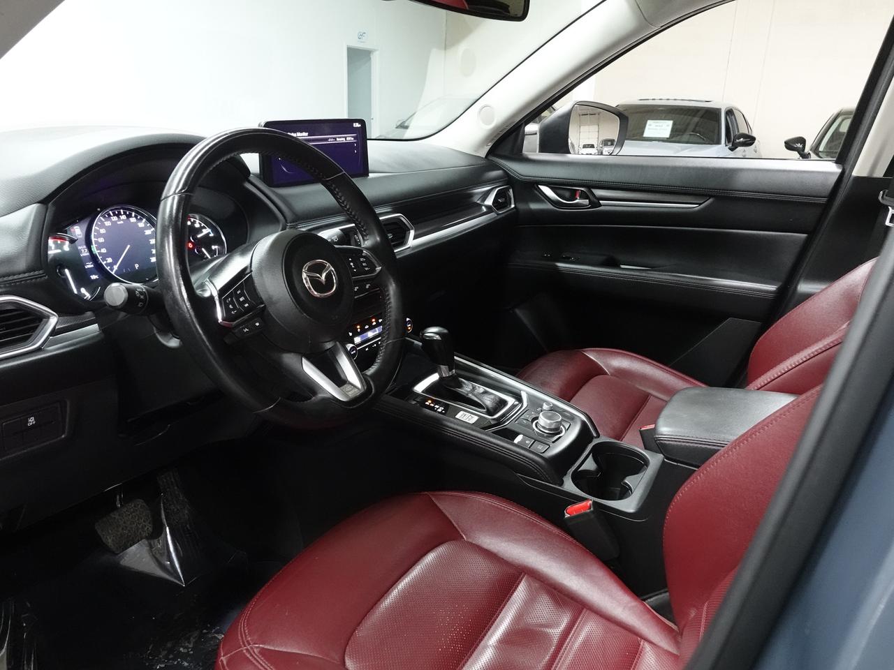 2023 Mazda CX-5 KURO | AWD | Red Leather | Sunroof | BSM | CarPlay