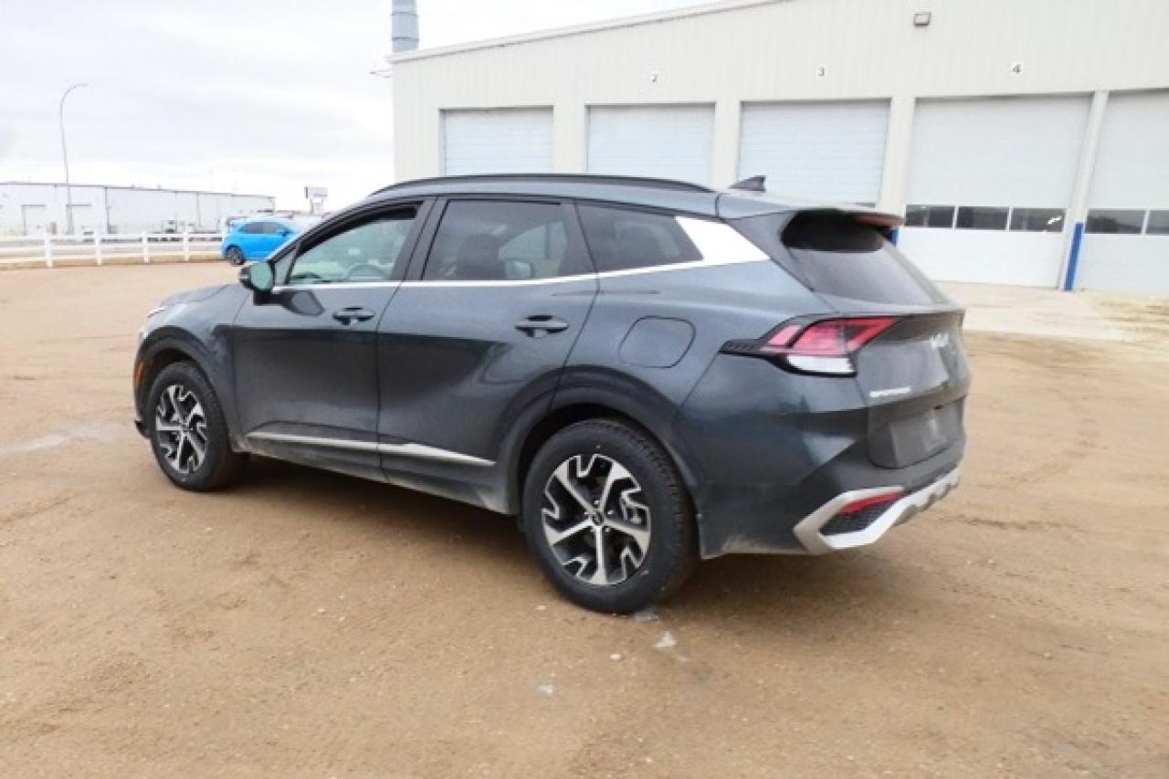 2024 Kia Sportage EX 4x w/Htd Leather, pano S/R, NAV, BUC - Photo #8
