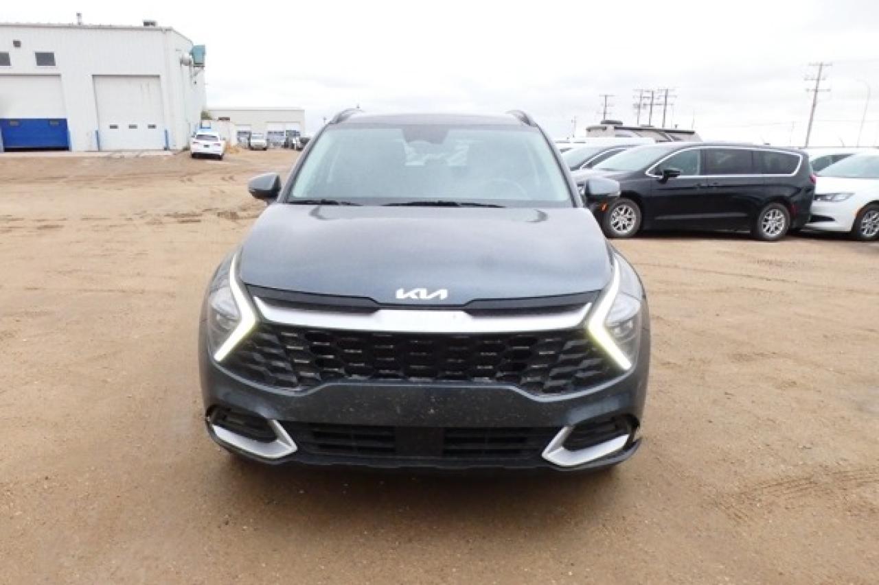 2024 Kia Sportage EX 4x w/Htd Leather, pano S/R, NAV, BUC - Photo #3