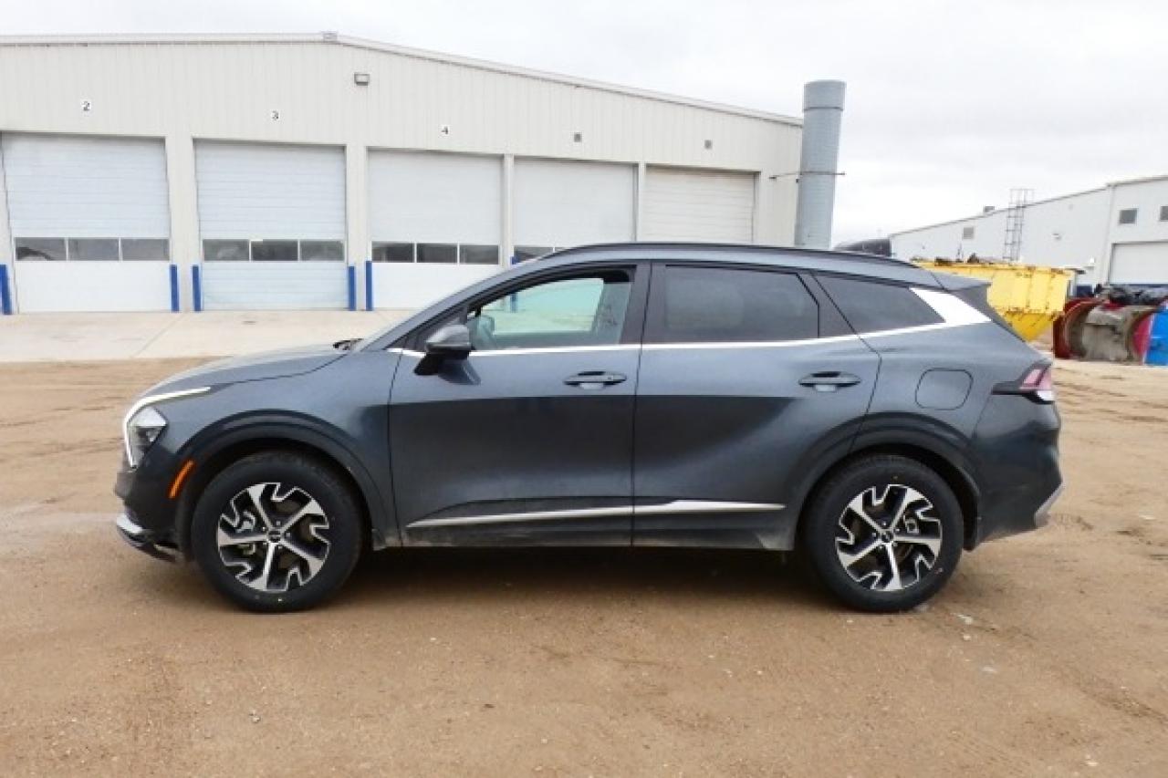 2024 Kia Sportage EX 4x w/Htd Leather, pano S/R, NAV, BUC - Photo #1