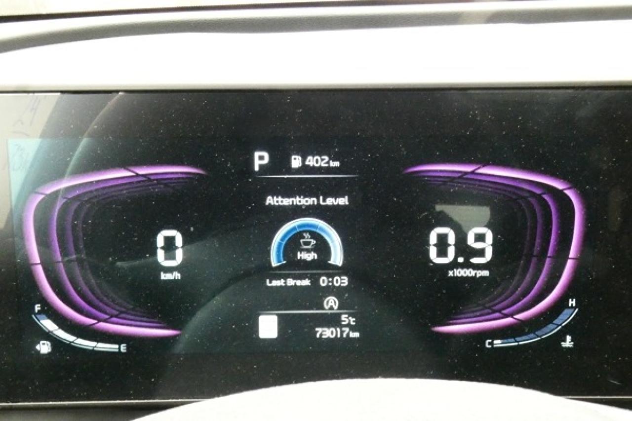 2024 Kia Sportage EX 4x w/Htd Leather, pano S/R, NAV, BUC - Photo #13