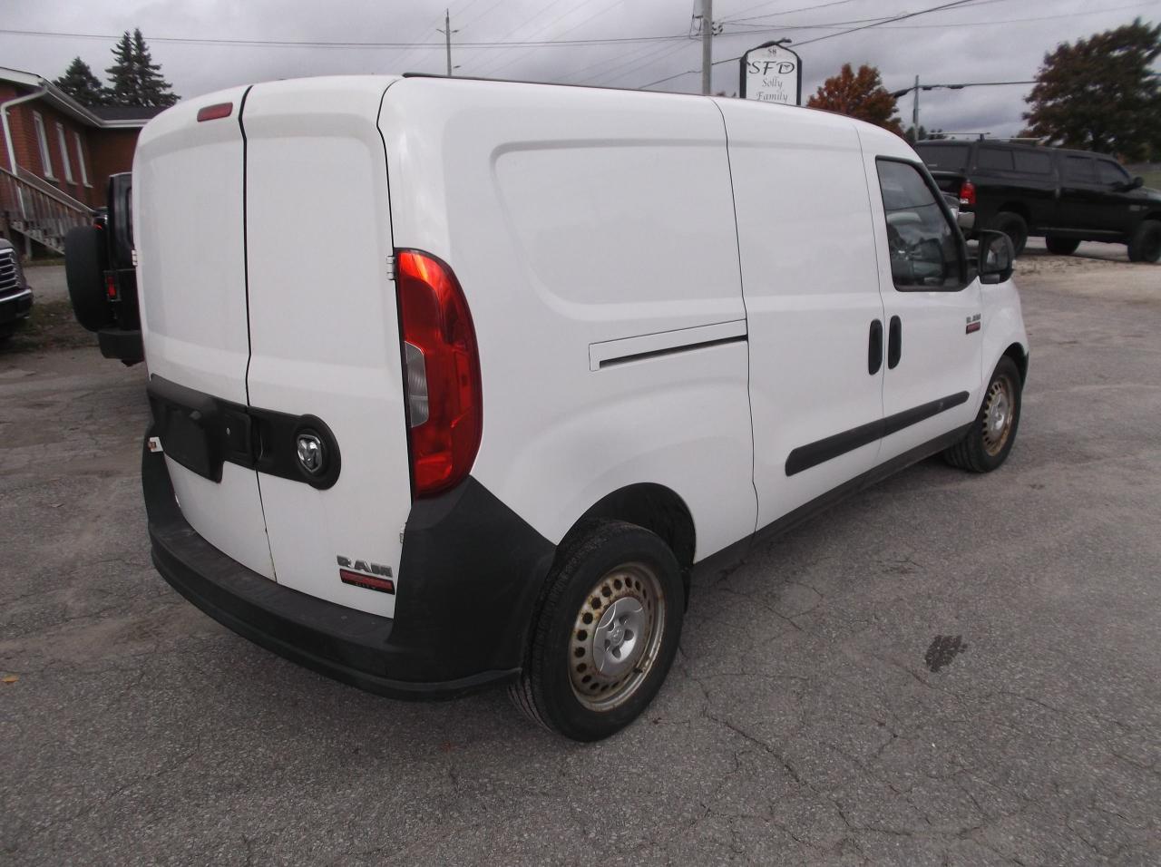 2015 RAM ProMaster City Tradesman - Photo #5