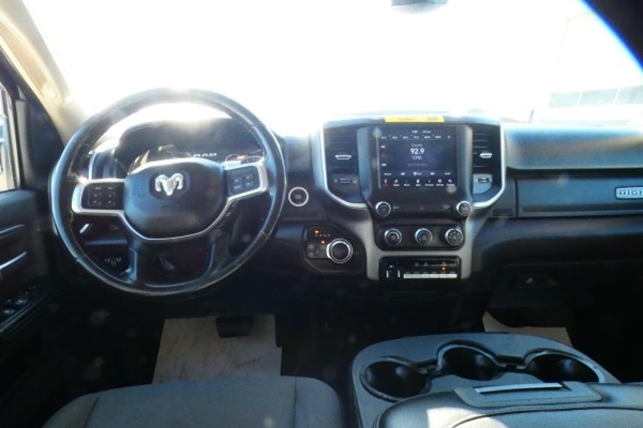 2019 Dodge Ram 2500 Big Horn 4x4 Crew Cab 8' Box w/Power cloth, BUC - Photo #11