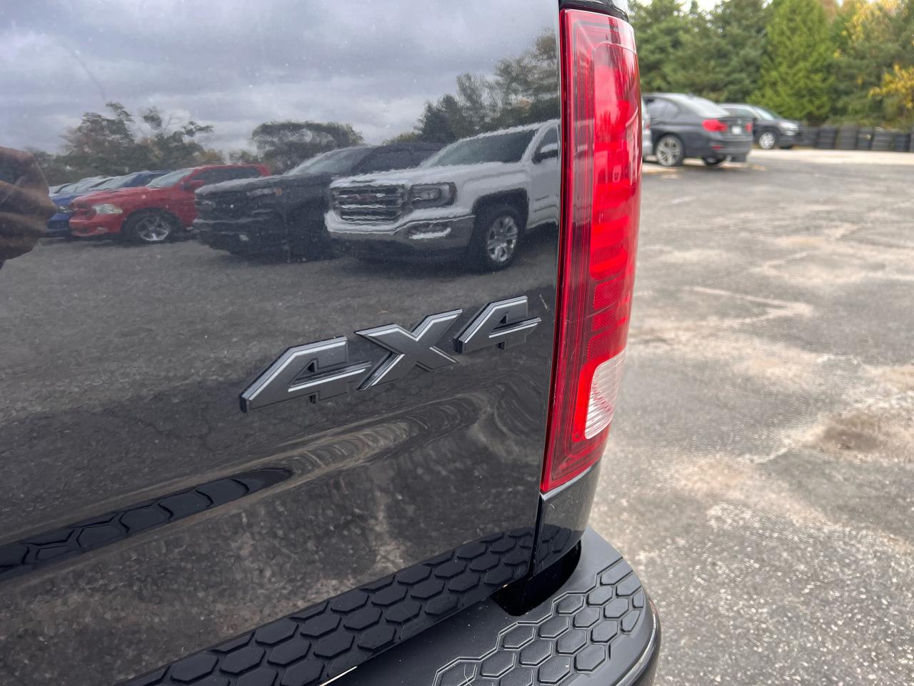 2016 RAM 1500 SPORT Photo53