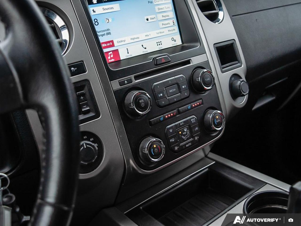 2017 Ford Expedition XLT Photo