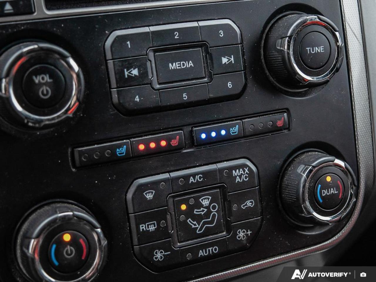 2017 Ford Expedition XLT Photo