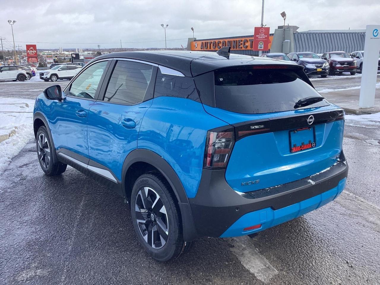 2026 Nissan Kicks SV Photo