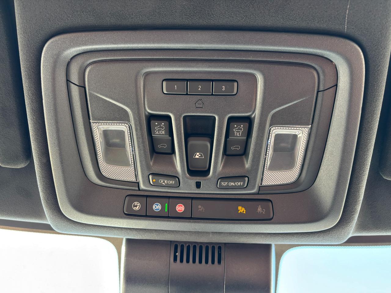 2026 GMC Sierra 2500 HD 2026 GMC Sierra Denali Ultimate 2500HD 4WD Photo