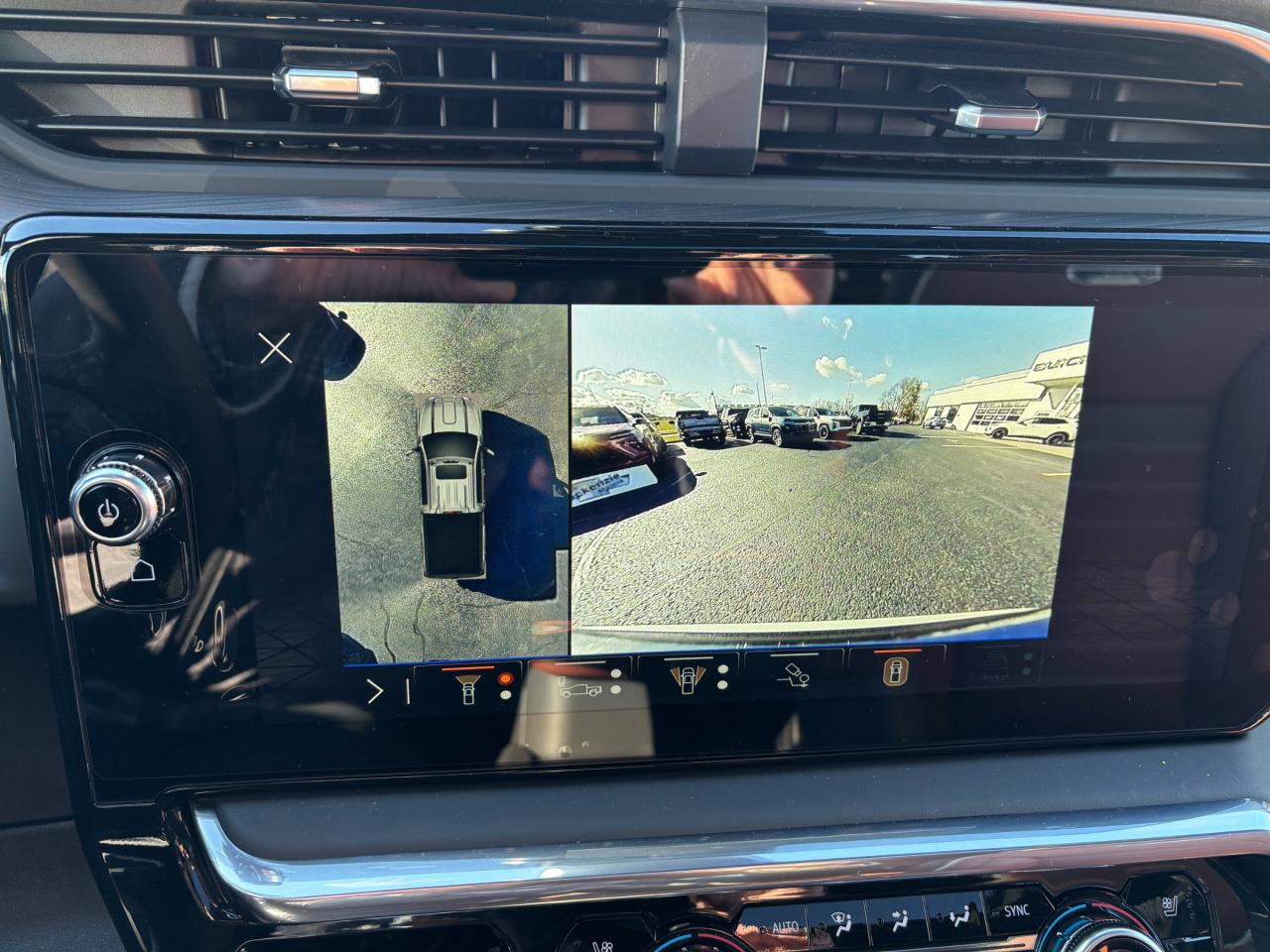 2026 GMC Sierra 2500 HD 2026 GMC Sierra Denali Ultimate 2500HD 4WD Photo