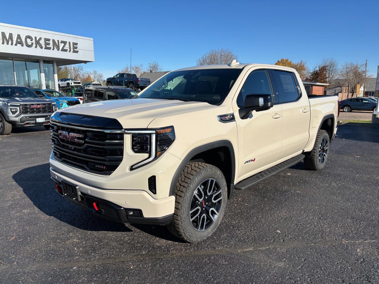 2026 GMC Sierra 1500 2026 GMC Sierra AT4 Crew Cab 4WD Photo4