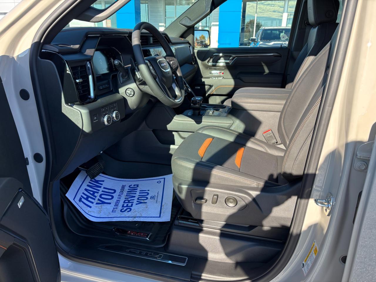 2026 GMC Sierra 1500 2026 GMC Sierra AT4 Crew Cab 4WD Photo