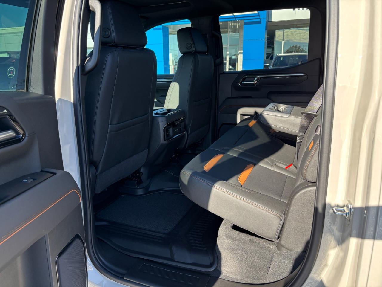 2026 GMC Sierra 1500 2026 GMC Sierra AT4 Crew Cab 4WD Photo