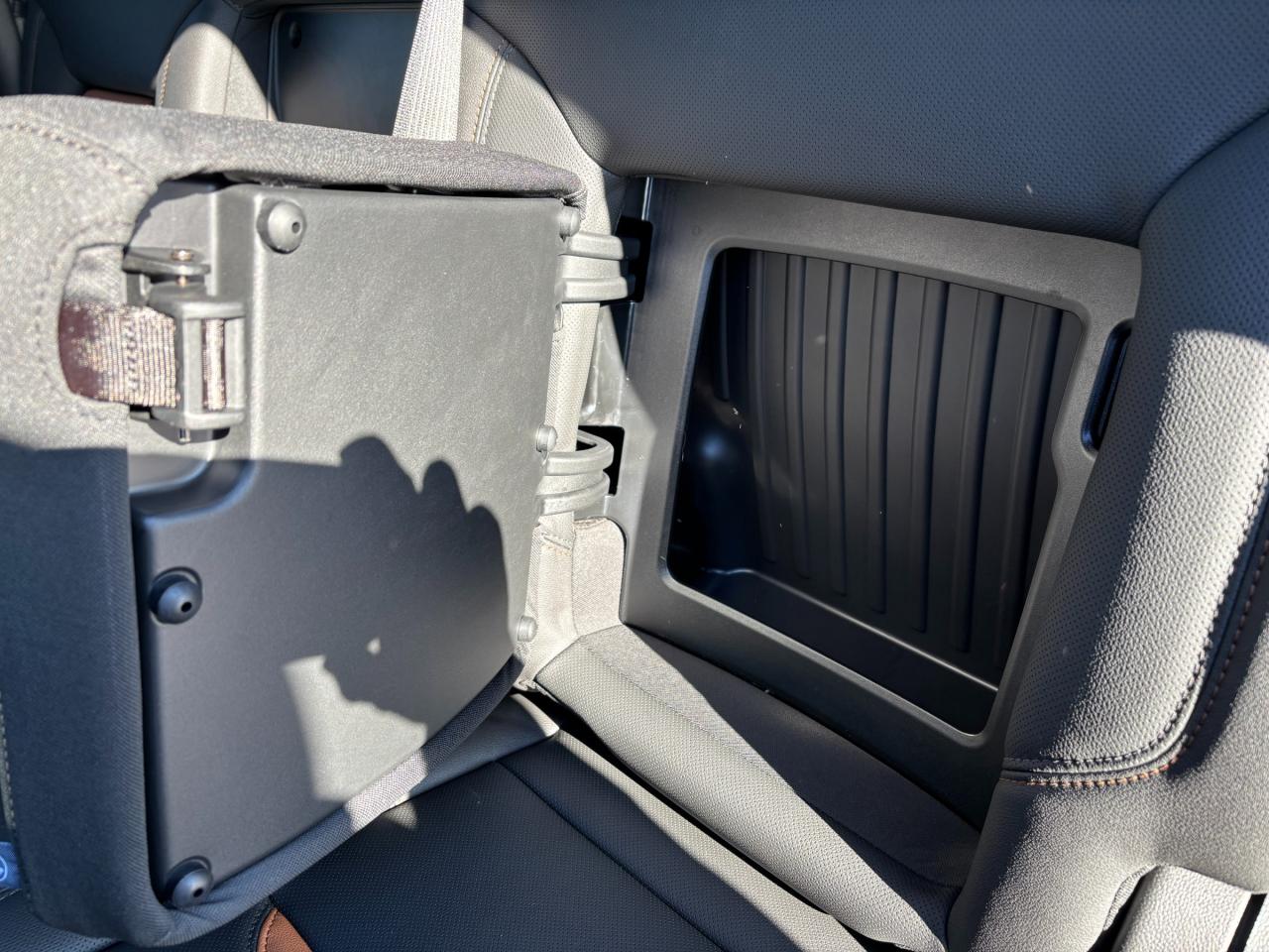 2026 GMC Sierra 1500 2026 GMC Sierra AT4 Crew Cab 4WD Photo