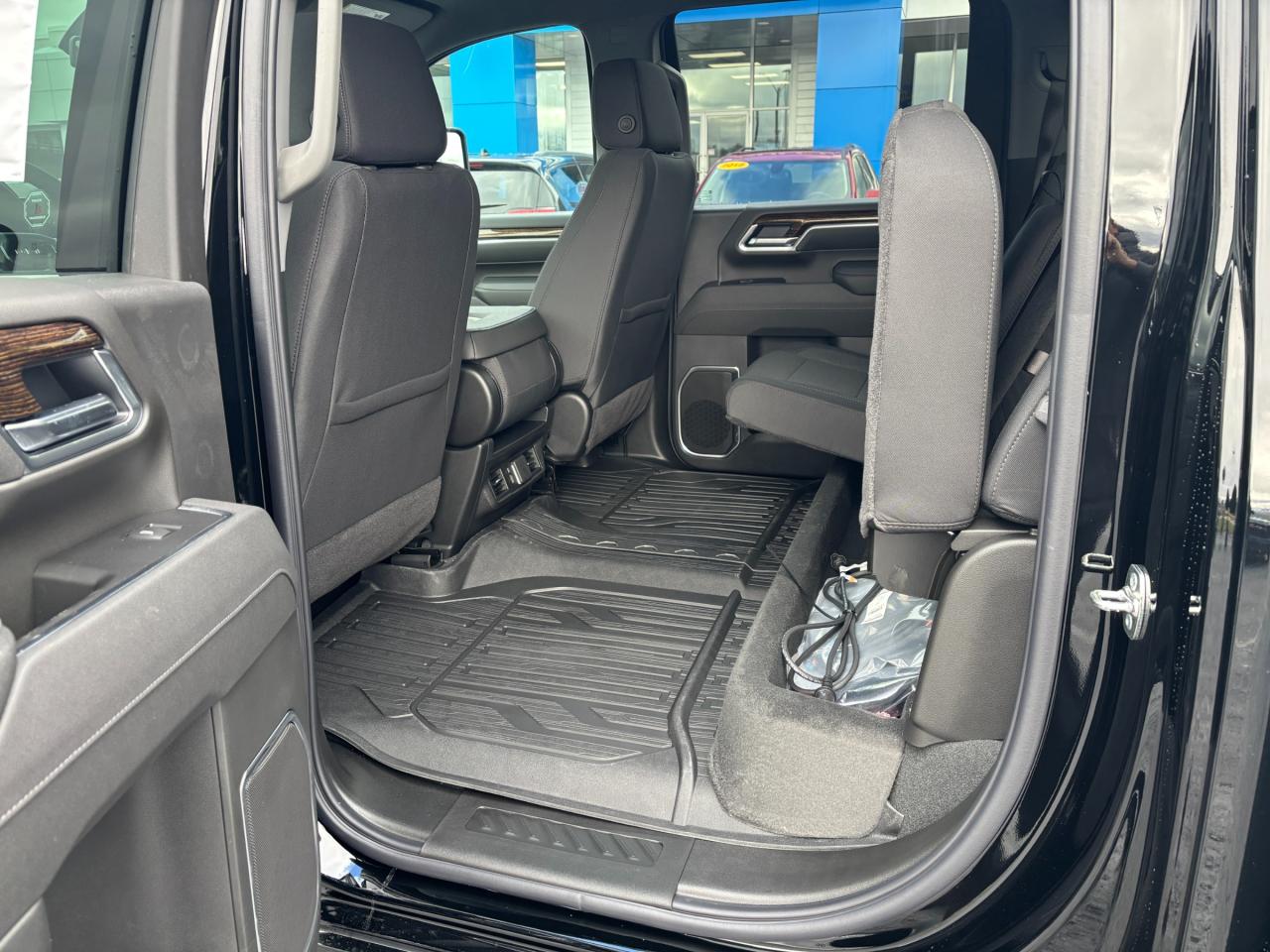 2026 GMC Sierra 2500 HD 2026 GMC Sierra 2500HD SLE Crew Cab 4WD Photo