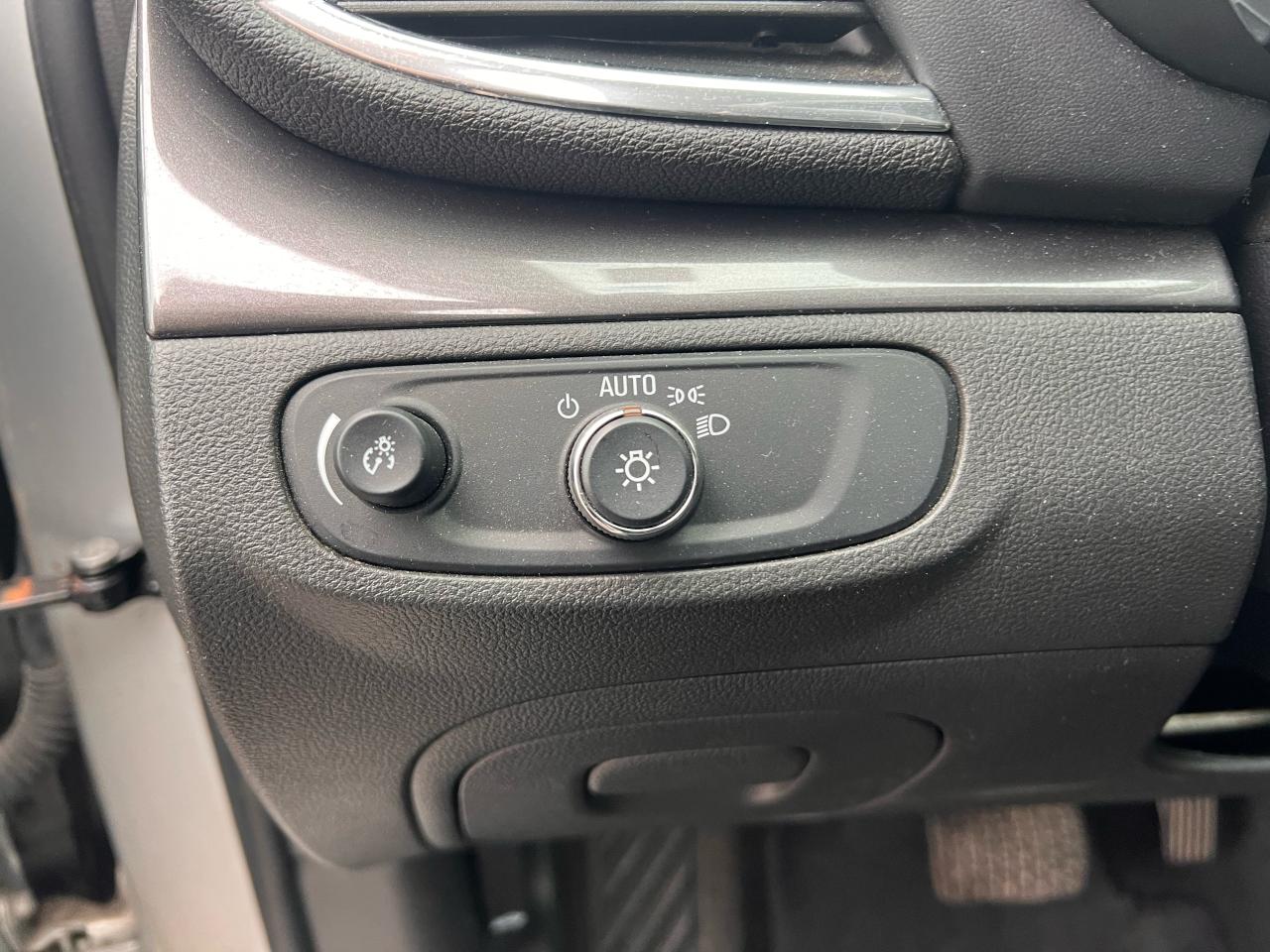 2017 Buick Encore Preferred Photo23