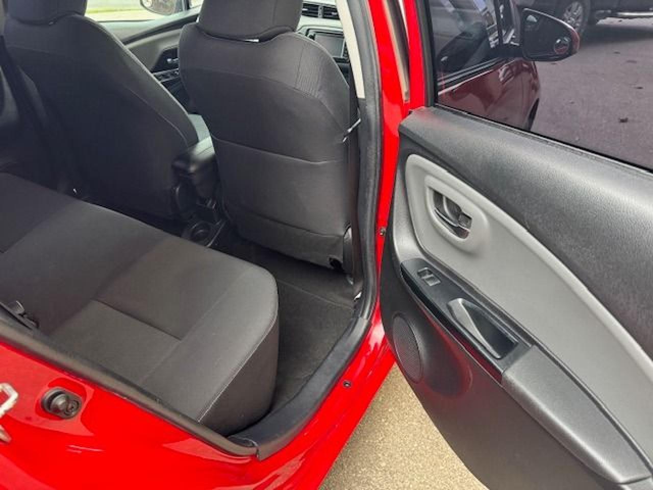 2015 Toyota Yaris 5dr HB Auto SE ONLY 56000KM ACCIDENT FREE - Photo #13