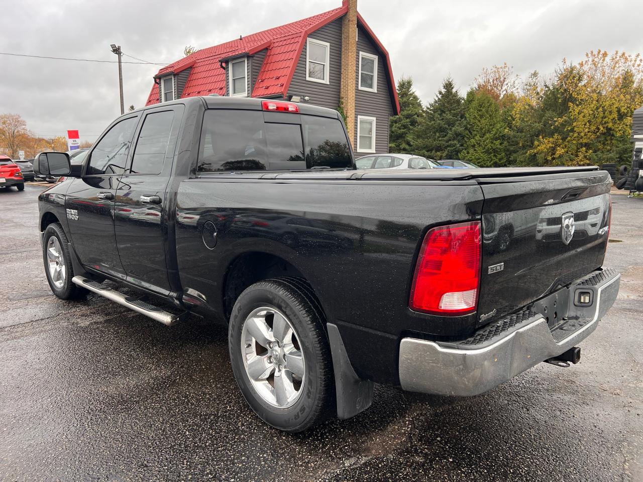 2015 RAM 1500 SLT 4X4 V6 3.6L ONLY 125KM Photo4