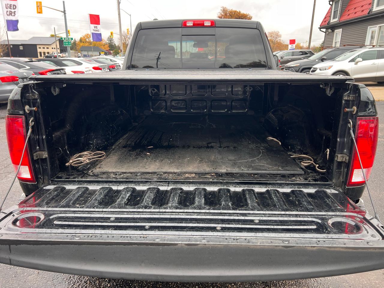 2015 RAM 1500 SLT Photo15