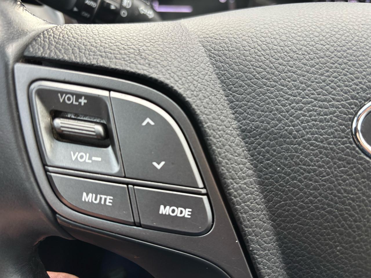 2017 Hyundai Santa Fe Sport Premium, All Wheel Drive, Back-Up-Camera, Keyless Photo