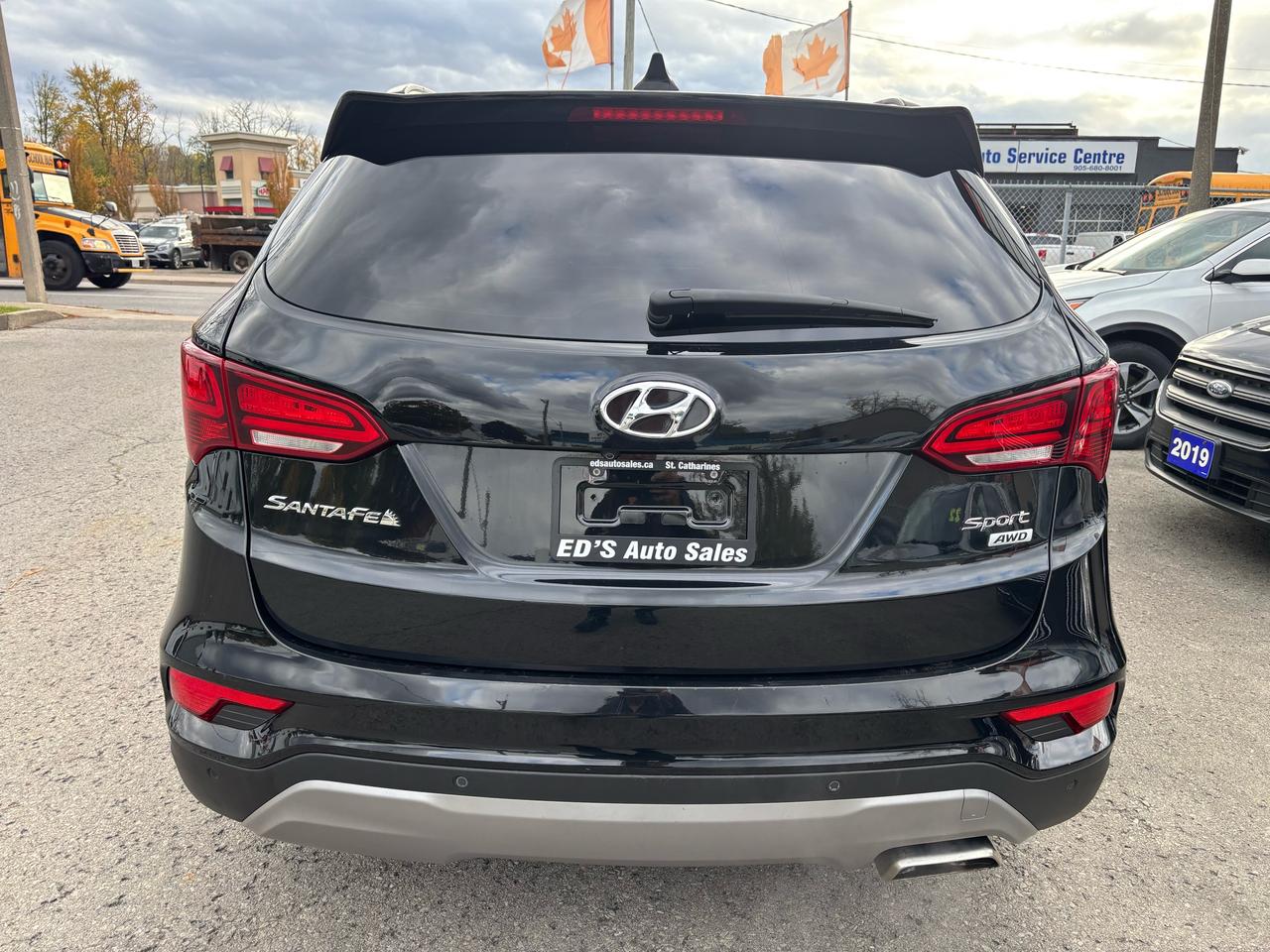 2017 Hyundai Santa Fe Sport Premium, All Wheel Drive, Back-Up-Camera, Keyless Photo