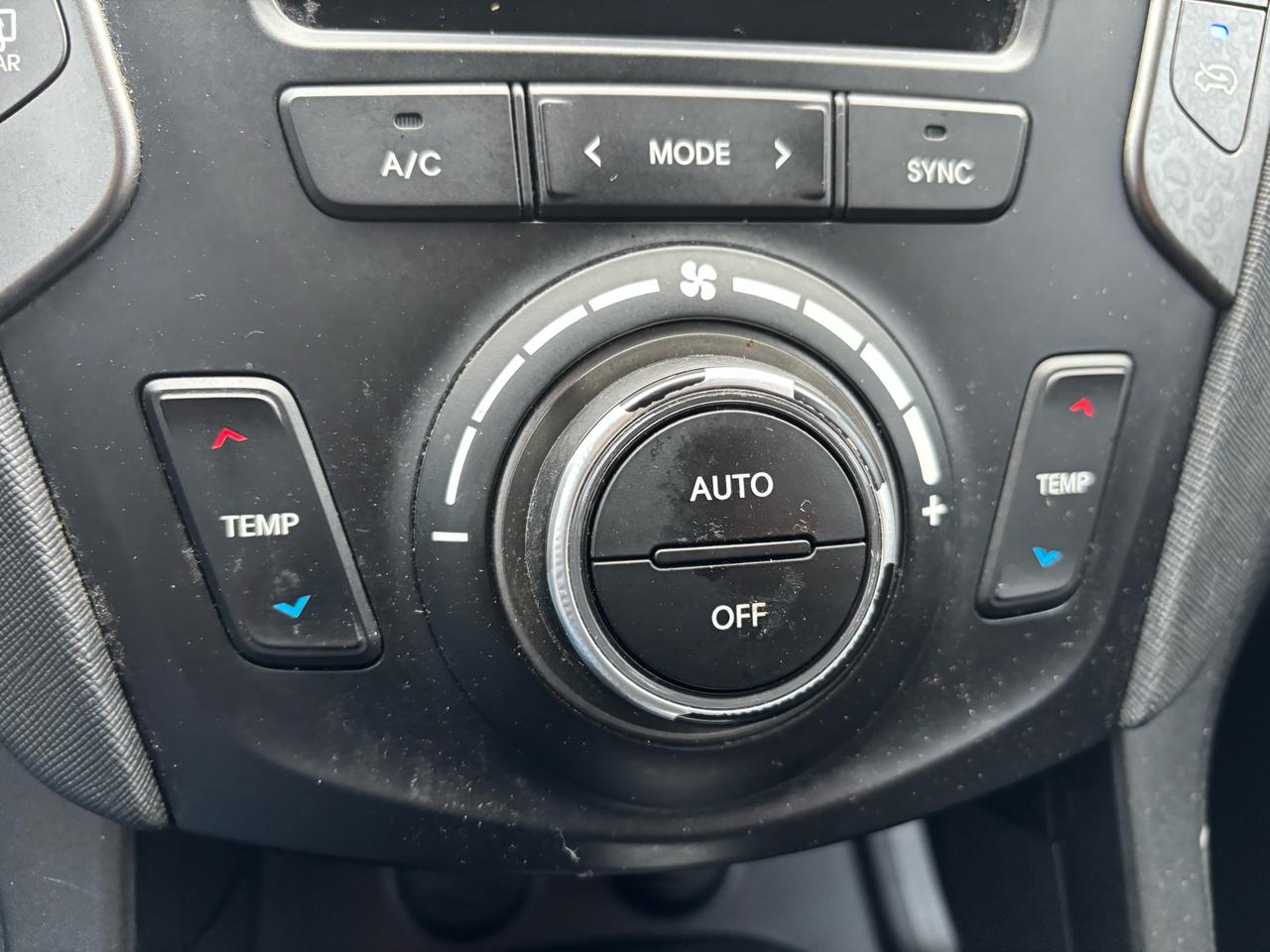 2017 Hyundai Santa Fe Sport Premium, All Wheel Drive, Back-Up-Camera, Keyless Photo