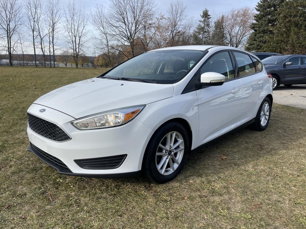 Used 2016 Ford Focus SE Hatch * One Owner / 21 Service records for sale in Burlington, ON