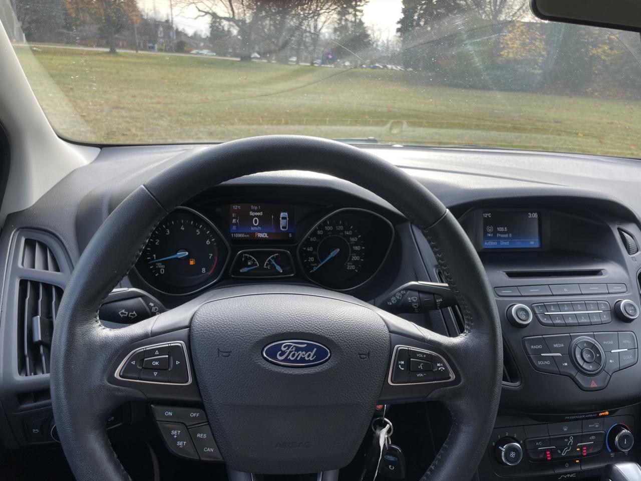 2016 Ford Focus SE Hatch * One Owner / 21 Service records Photo