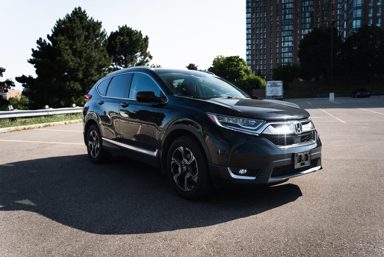 2017 Honda CR-V Touring AWD - Photo #3