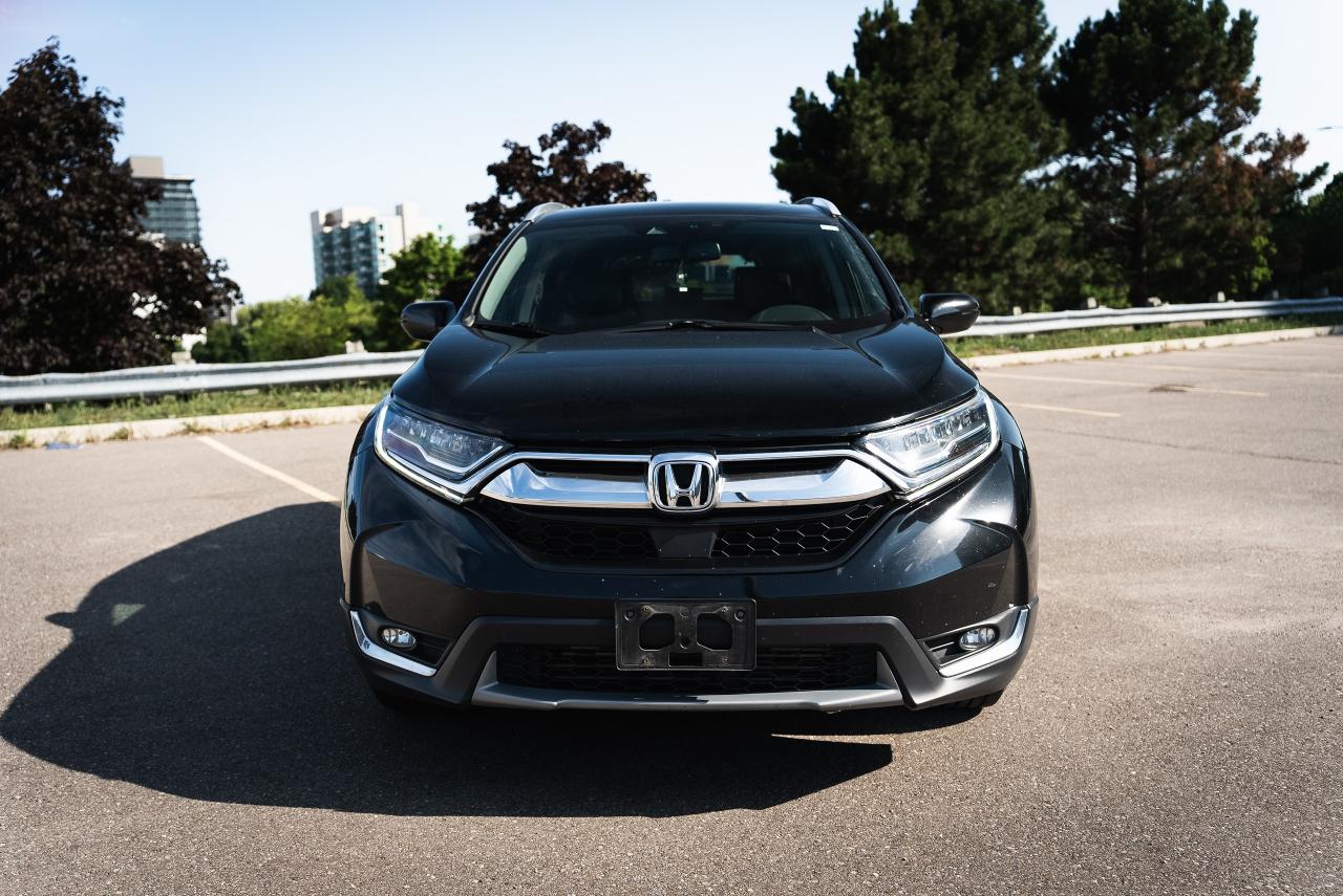 2017 Honda CR-V Touring AWD - Photo #2