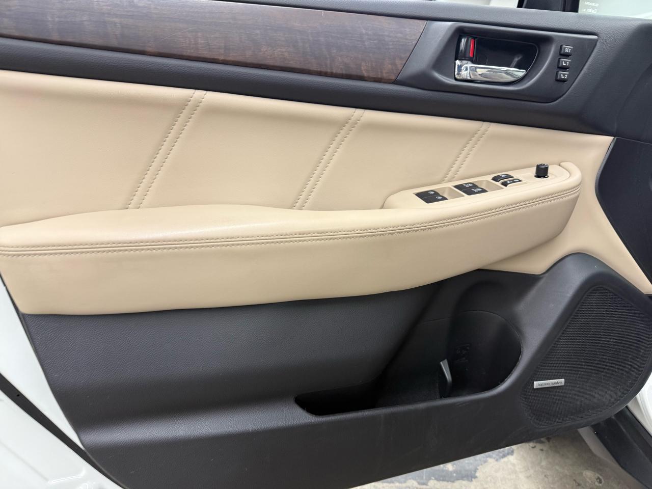 2018 Subaru Outback LIMITED - Photo #16