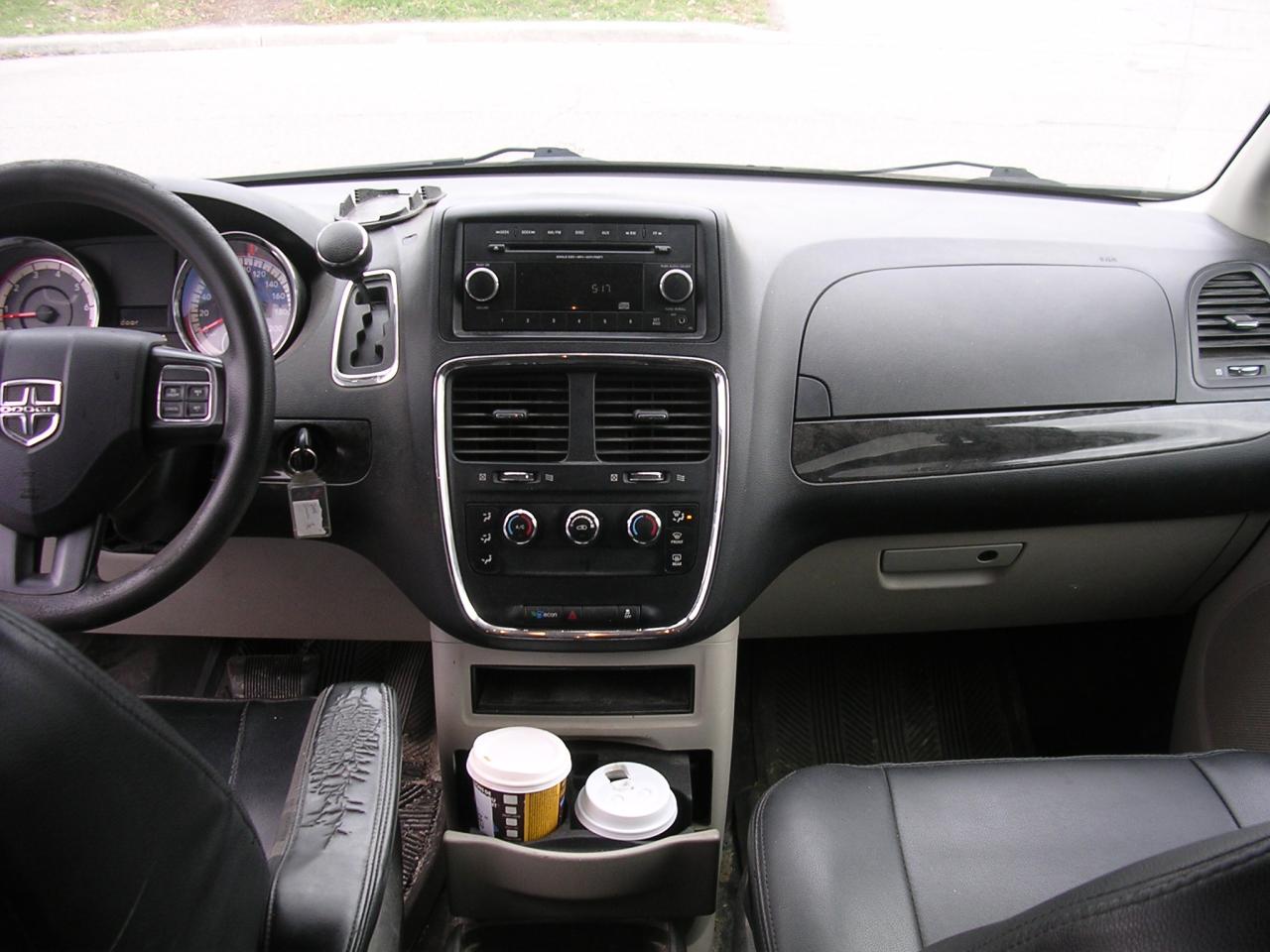 2016 Dodge Grand Caravan CANADA VALUE PACKAGE - Photo #7