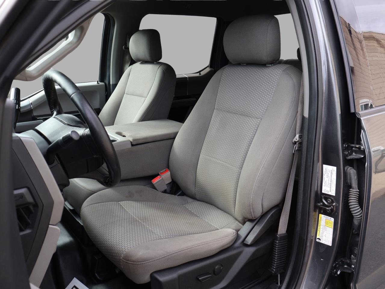 2019 Ford F-150 XTR CREW 4WD CERTIFIED *ACCIDENT FREE*FORD MAINTAIN* CAMERA BLUETOOTH CRUISE ALLOYS - Photo #14