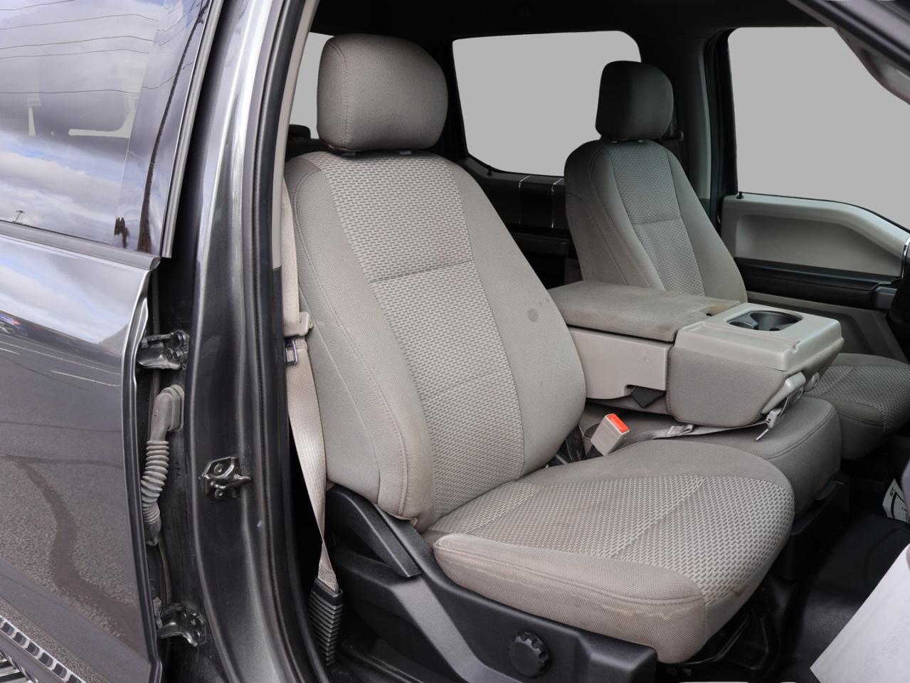 2019 Ford F-150 XTR CREW 4WD CERTIFIED *ACCIDENT FREE*FORD MAINTAIN* CAMERA BLUETOOTH CRUISE ALLOYS - Photo #19
