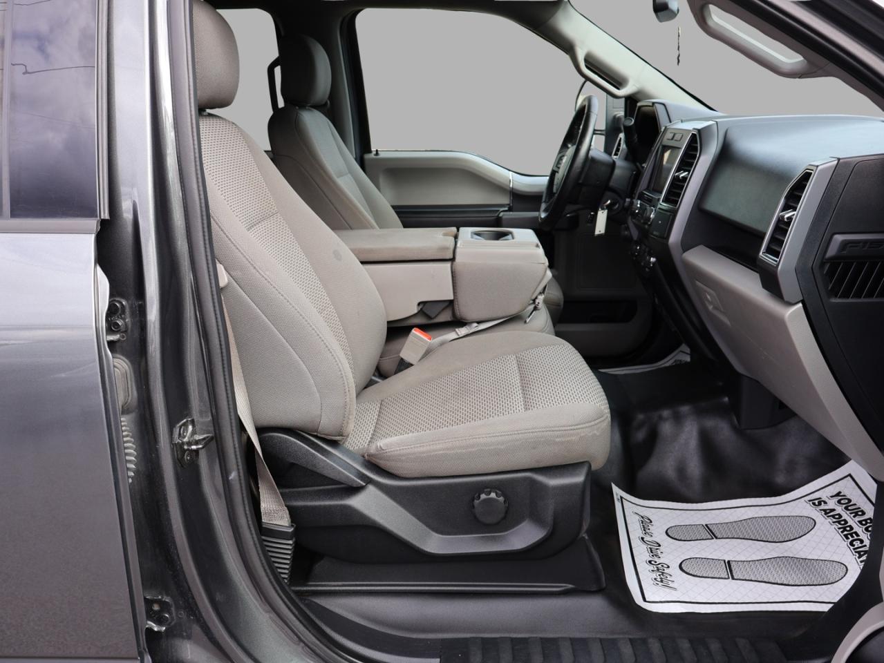 2019 Ford F-150 XTR CREW 4WD CERTIFIED *ACCIDENT FREE*FORD MAINTAIN* CAMERA BLUETOOTH CRUISE ALLOYS - Photo #18