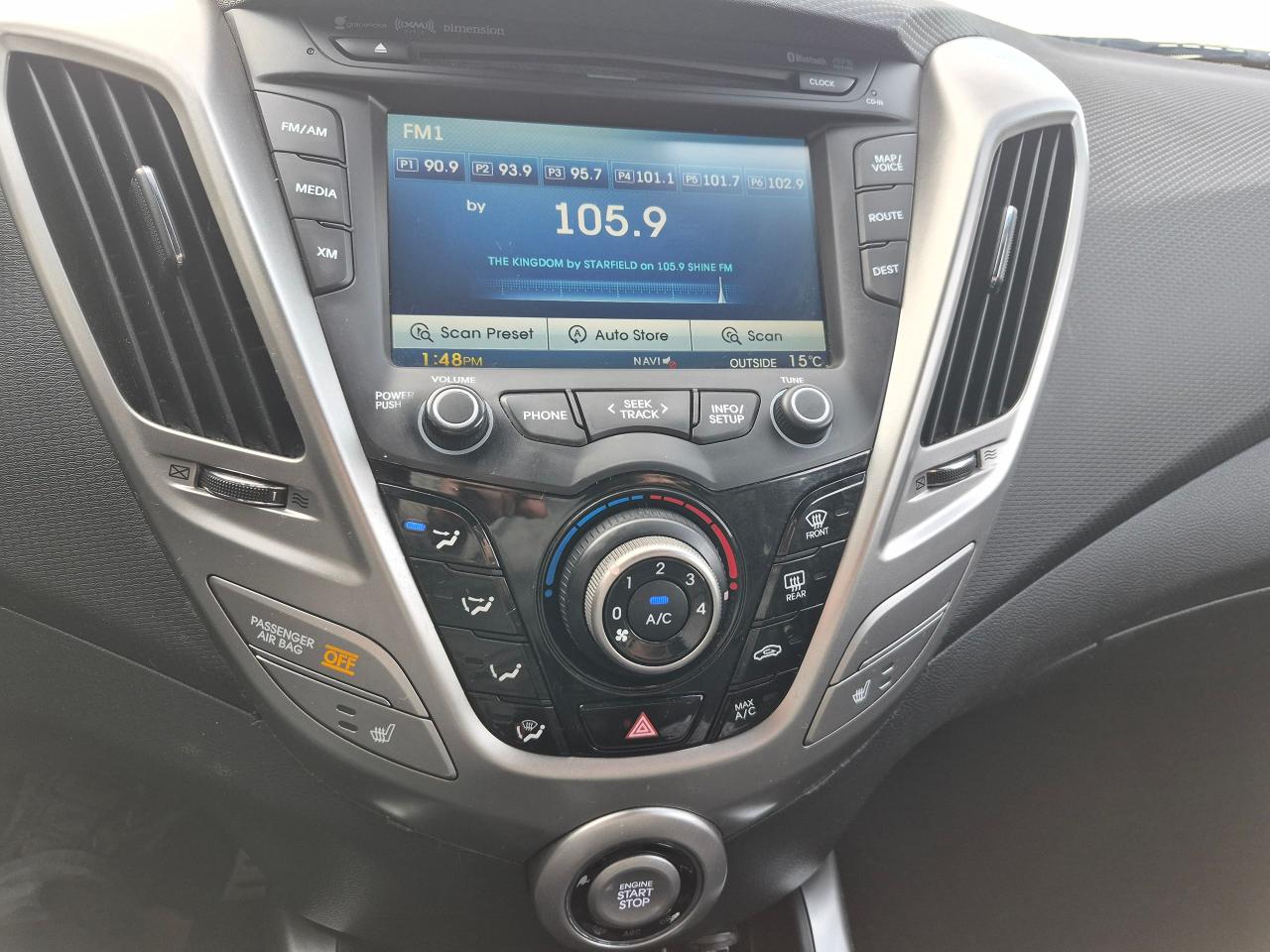 2016 Hyundai Veloster Tech, Leather, Sunroof, Remote, Nav, BU Cam, Htd S - Photo #18