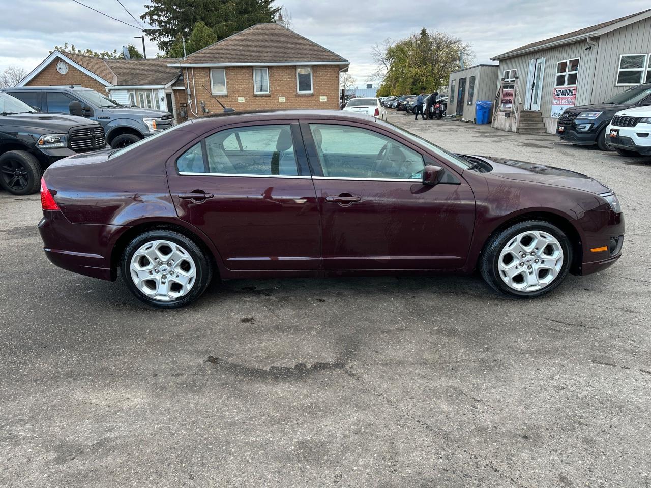 2011 Ford Fusion SE, 4 CYL, AUTO, ONLY 48,000KMS, CERTIFIED - Photo #6