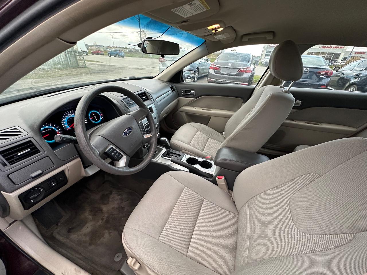 2011 Ford Fusion SE, 4 CYL, AUTO, ONLY 48,000KMS, CERTIFIED - Photo #10